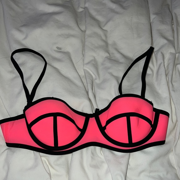 Neoprene triangle style bikini - Picture 2 of 5